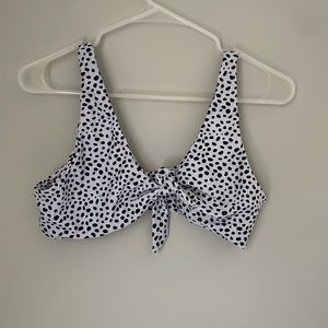 Polka dot bikini top